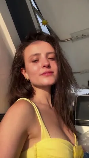 Larissa Manoela OnlyFans Leaked Free Thumbnail Picture - #d6N2khzwdd