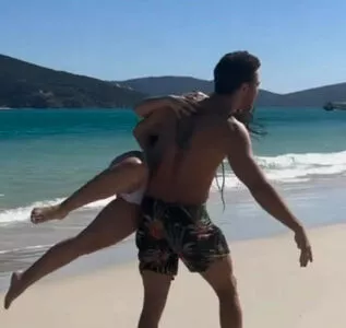 Larissa Manoela OnlyFans Leaked Free Thumbnail Picture - #fBYUBqCmby