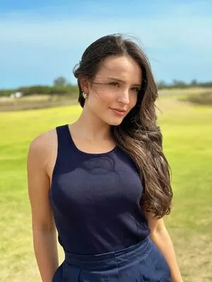Larissa Manoela OnlyFans Leaked Free Thumbnail Picture - #j7efj1tOCT