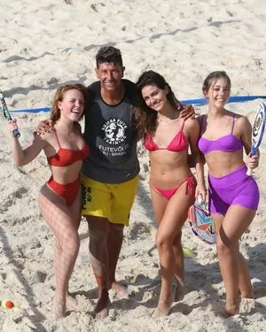 Larissa Manoela OnlyFans Leaked Free Thumbnail Picture - #koSL1BN4KE