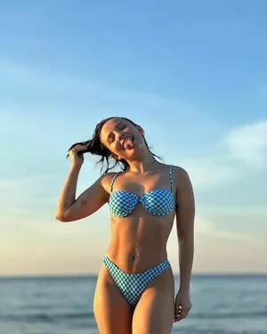 Larissa Manoela OnlyFans Leaked Free Thumbnail Picture - #lrWWZWKEnh