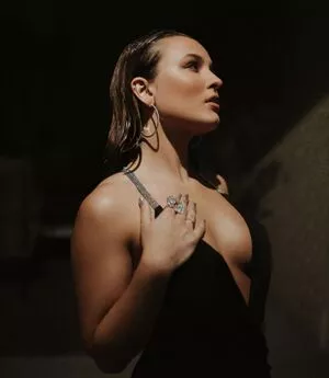 Larissa Manoela OnlyFans Leaked Free Thumbnail Picture - #mJTinmmteu
