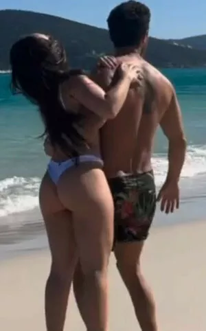 Larissa Manoela OnlyFans Leaked Free Thumbnail Picture - #nG0dI1JAEA