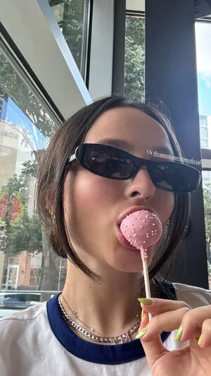 Larissa Manoela OnlyFans Leaked Free Thumbnail Picture - #oPQ9vtBFdE