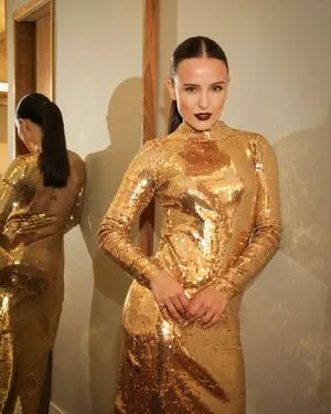 Larissa Manoela OnlyFans Leaked Free Thumbnail Picture - #p1B83eVDR8