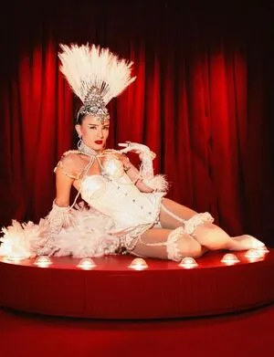 Larissa Manoela OnlyFans Leaked Free Thumbnail Picture - #q7W0p95rY5