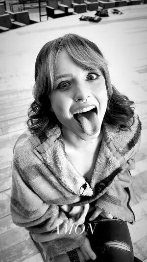 Larissa Manoela OnlyFans Leaked Free Thumbnail Picture - #vMiUku4Yka