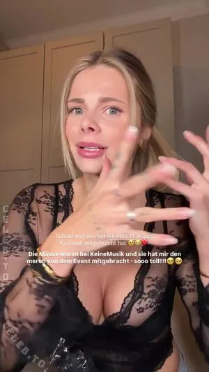 Larissa Neumann OnlyFans Leaked Free Thumbnail Picture - #0Htd5QWcvo