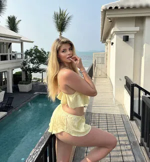 Larissa Neumann OnlyFans Leaked Free Thumbnail Picture - #adq6CMb0dW