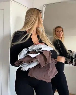 Larissa Neumann OnlyFans Leaked Free Thumbnail Picture - #gj89g2YH2N