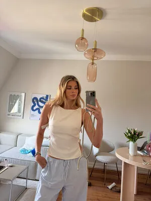 Larissa Neumann OnlyFans Leaked Free Thumbnail Picture - #iHD7Afj4Oz
