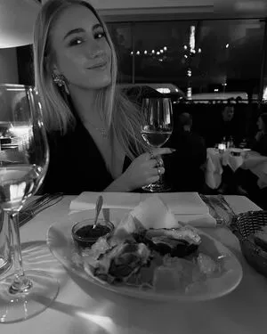 Larissa Oberste OnlyFans Leaked Free Thumbnail Picture - #VP3AxbcJuB