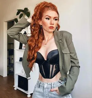 Larissa Opitz OnlyFans Leaked Free Thumbnail Picture - #qI6y3uu12s