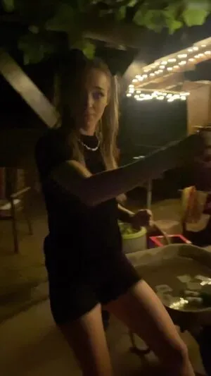 Larissa Riess OnlyFans Leaked Free Thumbnail Picture - #4ZwwRuoXCV