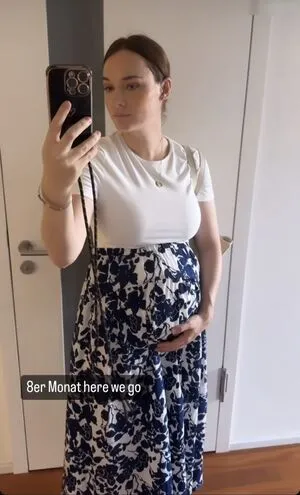 Larissa Riess OnlyFans Leaked Free Thumbnail Picture - #5oeKHQQE2Y