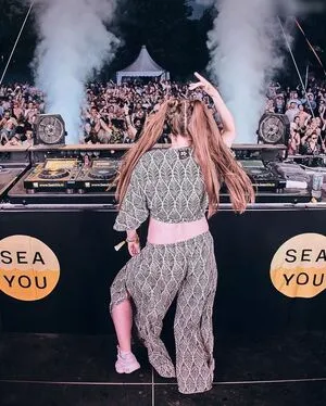 Larissa Riess OnlyFans Leaked Free Thumbnail Picture - #EfjdBo6UAM