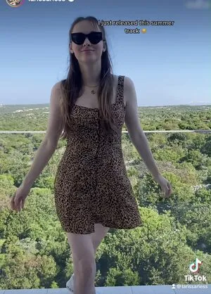 Larissa Riess OnlyFans Leaked Free Thumbnail Picture - #KSMcPdbp5J