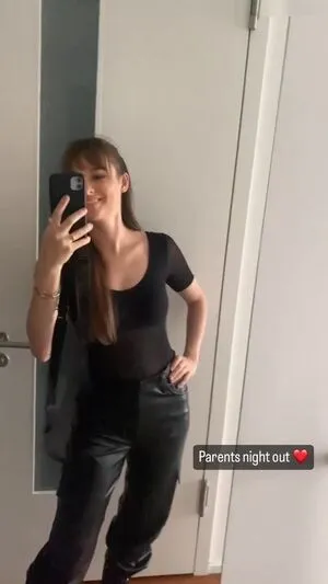 Larissa Riess OnlyFans Leaked Free Thumbnail Picture - #cL21lRAsMP