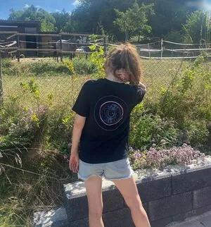 Larissa Riess OnlyFans Leaked Free Thumbnail Picture - #emmZ5Y58yS