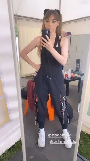 Larissa Riess OnlyFans Leaked Free Thumbnail Picture - #ozey39T5ga