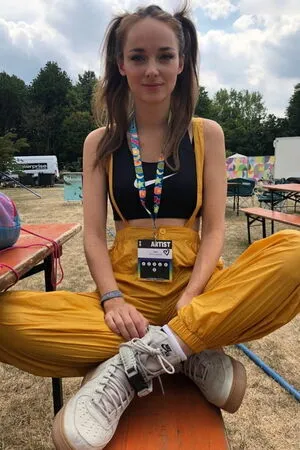 Larissa Riess OnlyFans Leaked Free Thumbnail Picture - #q6hSbA9ypQ