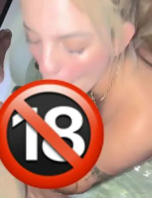 Larissa Rovetta OnlyFans Leaked Free Thumbnail Picture - #RPpf2IX936