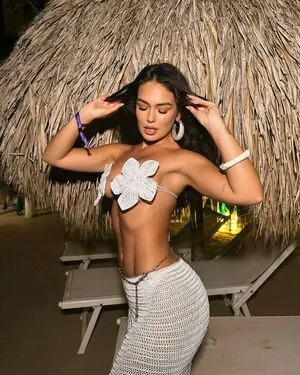 Larissa Santos OnlyFans Leaked Free Thumbnail Picture - #lzUDinXdds
