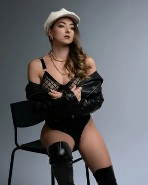 Larissa Schmiederer OnlyFans Leaked Free Thumbnail Picture - #1elMOR42aK