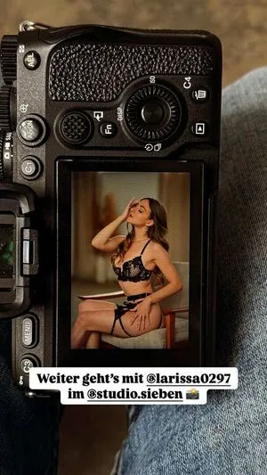 Larissa Schmiederer OnlyFans Leaked Free Thumbnail Picture - #si6kutViA5