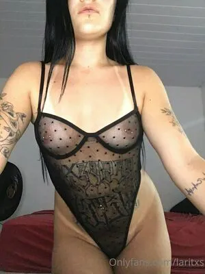 Larissa Silva Laritxs OnlyFans Leaked Free Thumbnail Picture - #beJUERZuJI