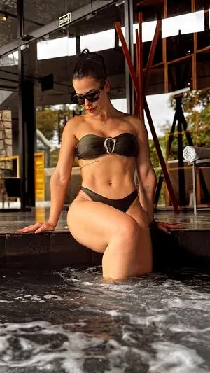 Larissa Tomasia OnlyFans Leaked Free Thumbnail Picture - #3jk54imbAn