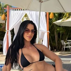 Larissa Tomasia OnlyFans Leaked Free Thumbnail Picture - #4OAQm5knSy