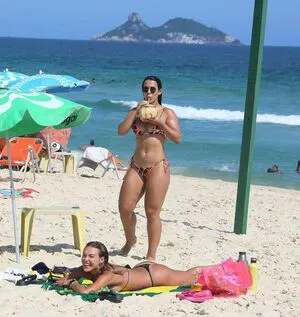 Larissa Tomasia OnlyFans Leaked Free Thumbnail Picture - #5nzAtl1Fbv