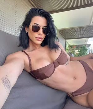 Larissa Tomasia OnlyFans Leaked Free Thumbnail Picture - #Mf4gYsE9Mm