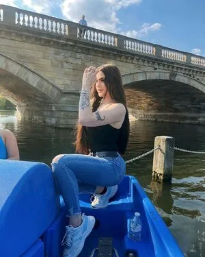 Larissa Ts OnlyFans Leaked Free Thumbnail Picture - #N54bCnem59