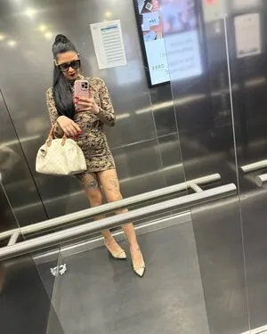 Larissa Ts OnlyFans Leaked Free Thumbnail Picture - #hxDnrtiW2L