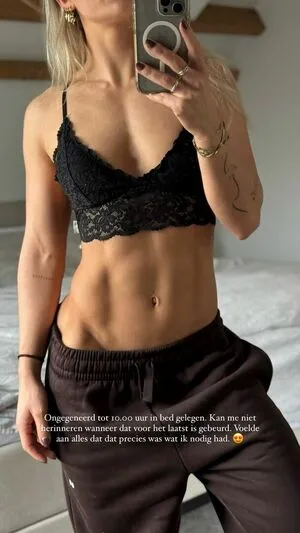 Larissa Van Meerten OnlyFans Leaked Free Thumbnail Picture - #SHszS64Vfb