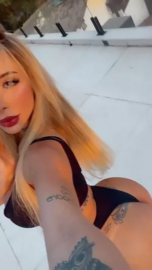 Larissa Wambier OnlyFans Leaked Free Thumbnail Picture - #a6KkXvvLSc