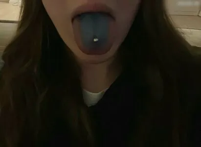 Larissaxra OnlyFans Leaked Free Thumbnail Picture - #1ZnxuCHVNn