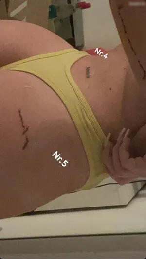 Larissaxra OnlyFans Leaked Free Thumbnail Picture - #GZfmoBERRt