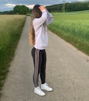 Larissaxra OnlyFans Leaked Free Thumbnail Picture - #K6gnVkcoeI