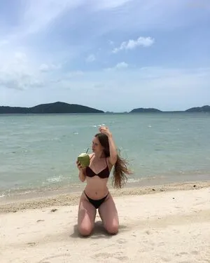 Larissaxra OnlyFans Leaked Free Thumbnail Picture - #p07sbFwa7w