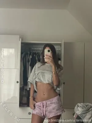 Larissaxra OnlyFans Leaked Free Thumbnail Picture - #xJZG1UUDaN