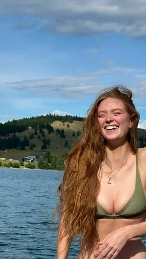 Larsen Thompson OnlyFans Leaked Free Thumbnail Picture - #1aY5JEuJPH
