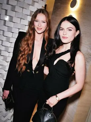 Larsen Thompson OnlyFans Leaked Free Thumbnail Picture - #7cawnPNdjo