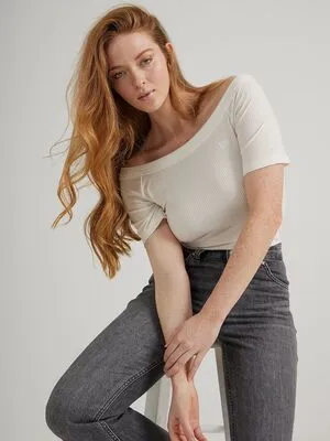 Larsen Thompson OnlyFans Leaked Free Thumbnail Picture - #GgoAWohET1