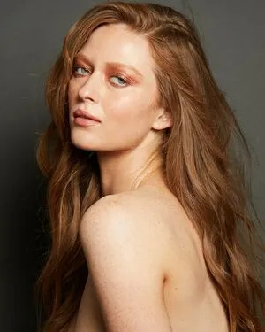 Larsen Thompson OnlyFans Leaked Free Thumbnail Picture - #HLXLB6oA3M