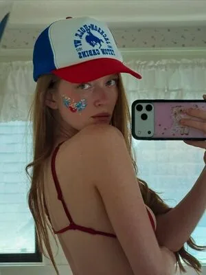 Larsen Thompson OnlyFans Leaked Free Thumbnail Picture - #I7JyaWwpKb