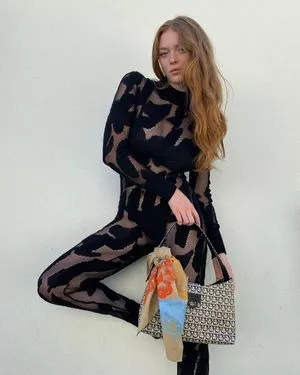 Larsen Thompson OnlyFans Leaked Free Thumbnail Picture - #UEaWteNdsk