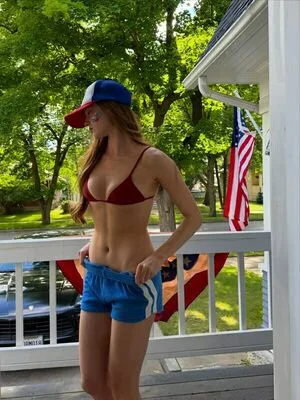 Larsen Thompson OnlyFans Leaked Free Thumbnail Picture - #uZUpSWsVK8